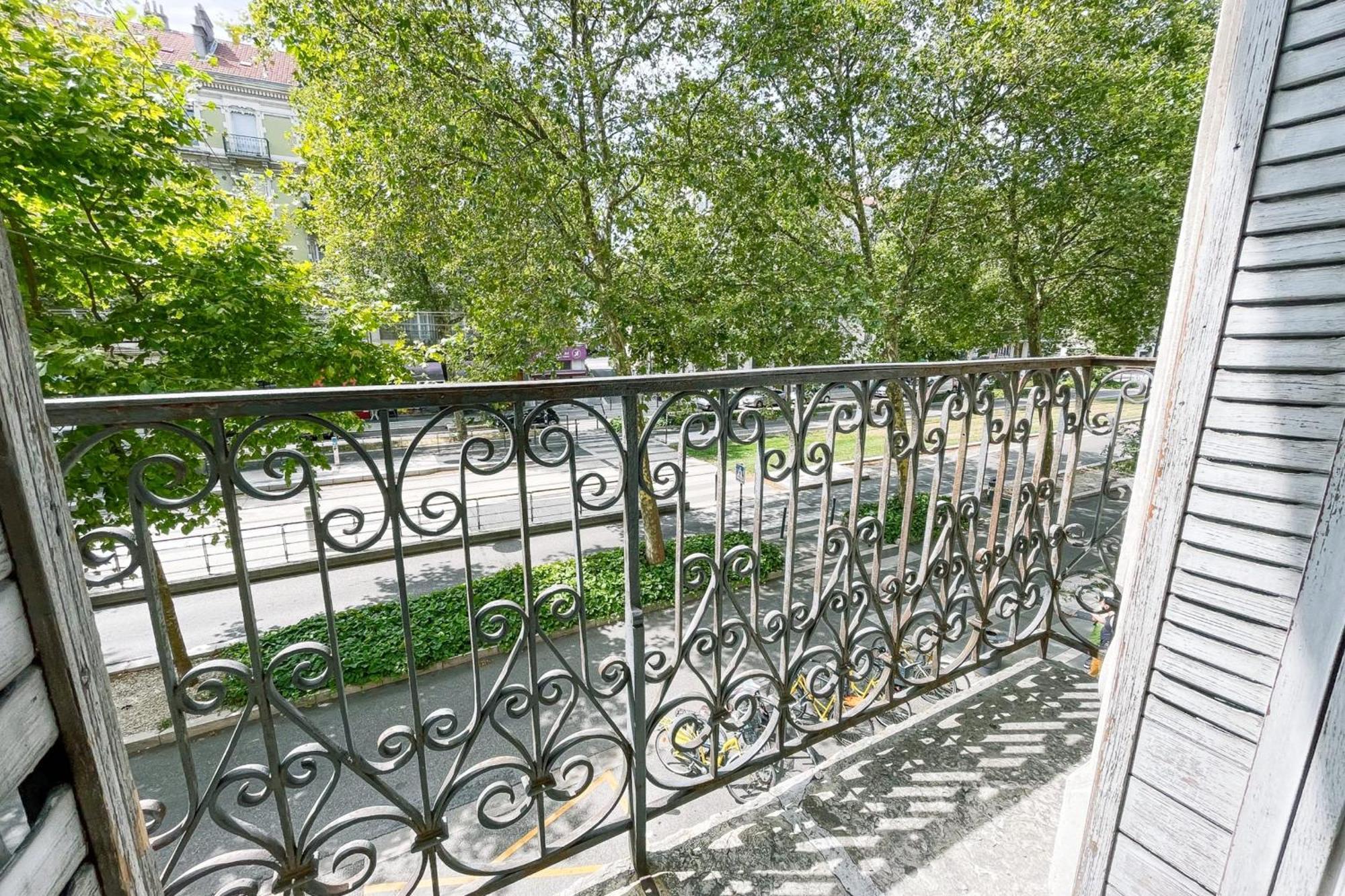 Apartamento The Authentic T2 Downtown Balcony Tramway #G3 Grenoble Exterior foto